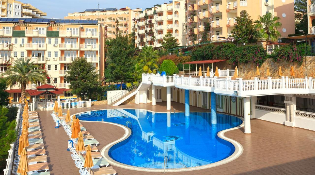 07 Group Hotel Алания Экстерьер фото