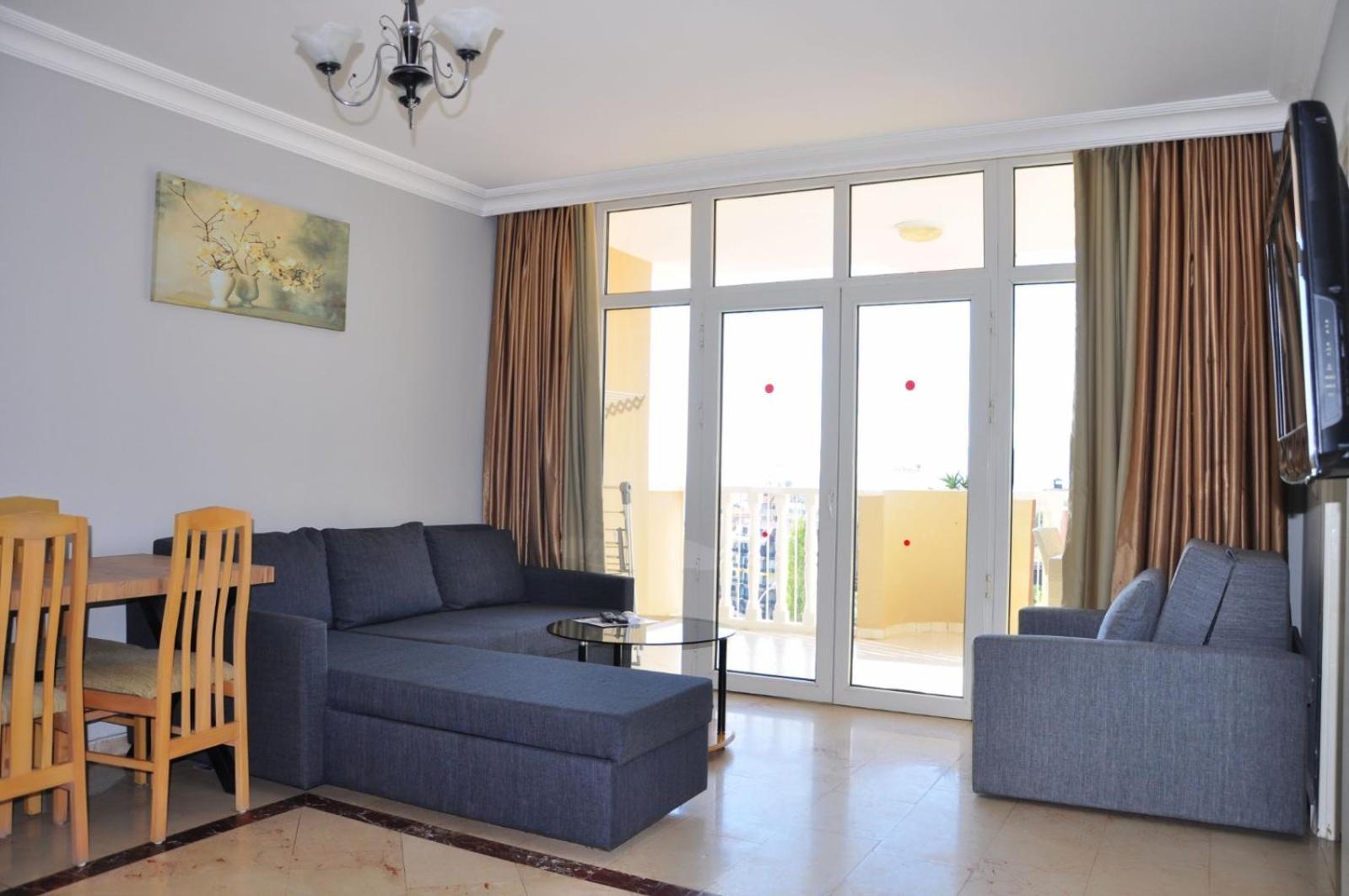 07 Group Hotel Алания Экстерьер фото