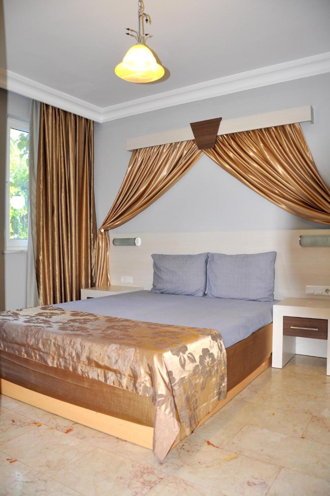 07 Group Hotel Алания Экстерьер фото